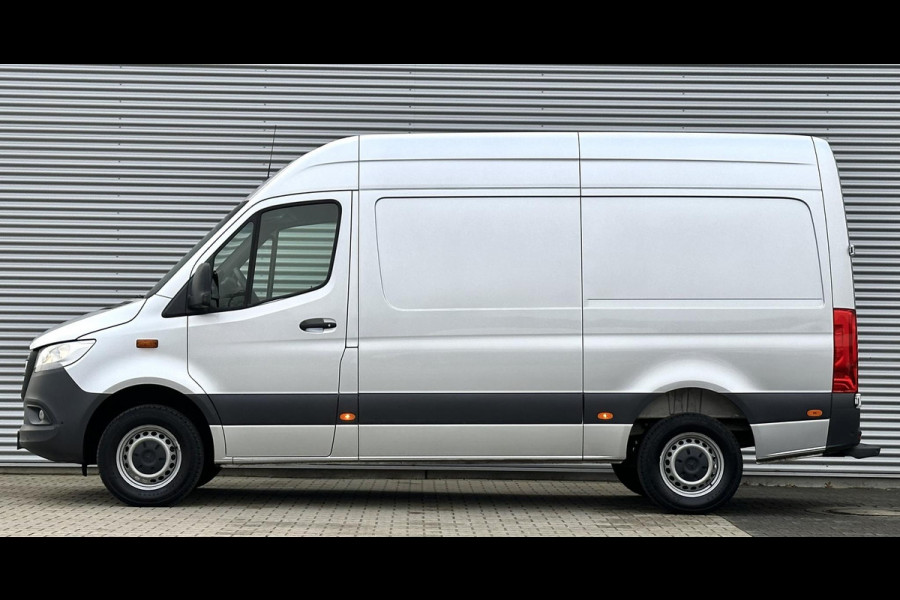 Mercedes-Benz Sprinter 317 CDI L2H2 RWD Zilver Grijs
