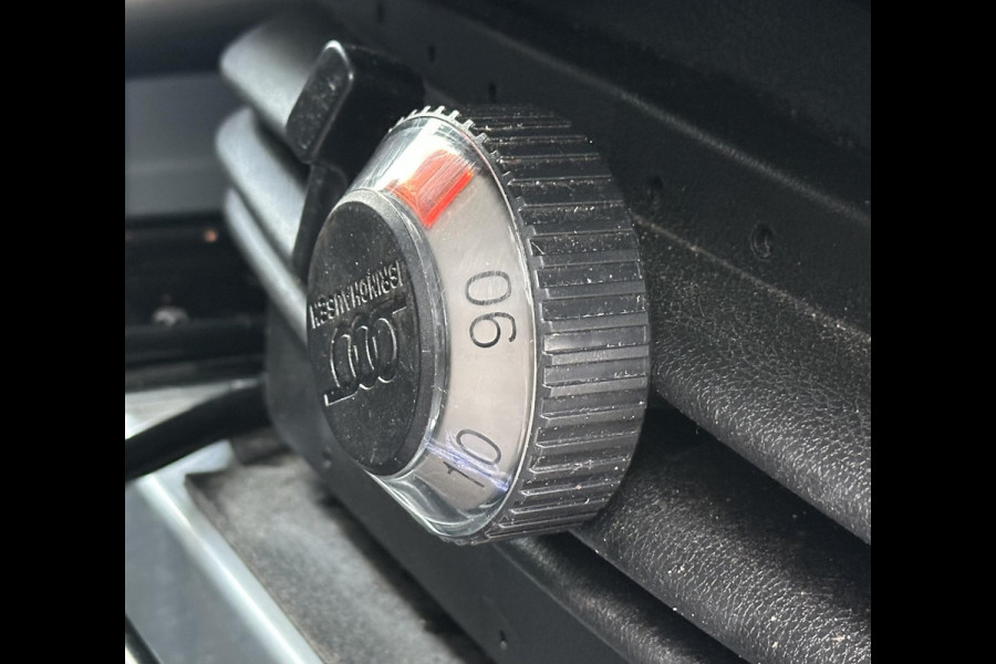 Mercedes-Benz Sprinter 317 CDI L2H2 RWD Zilver Grijs