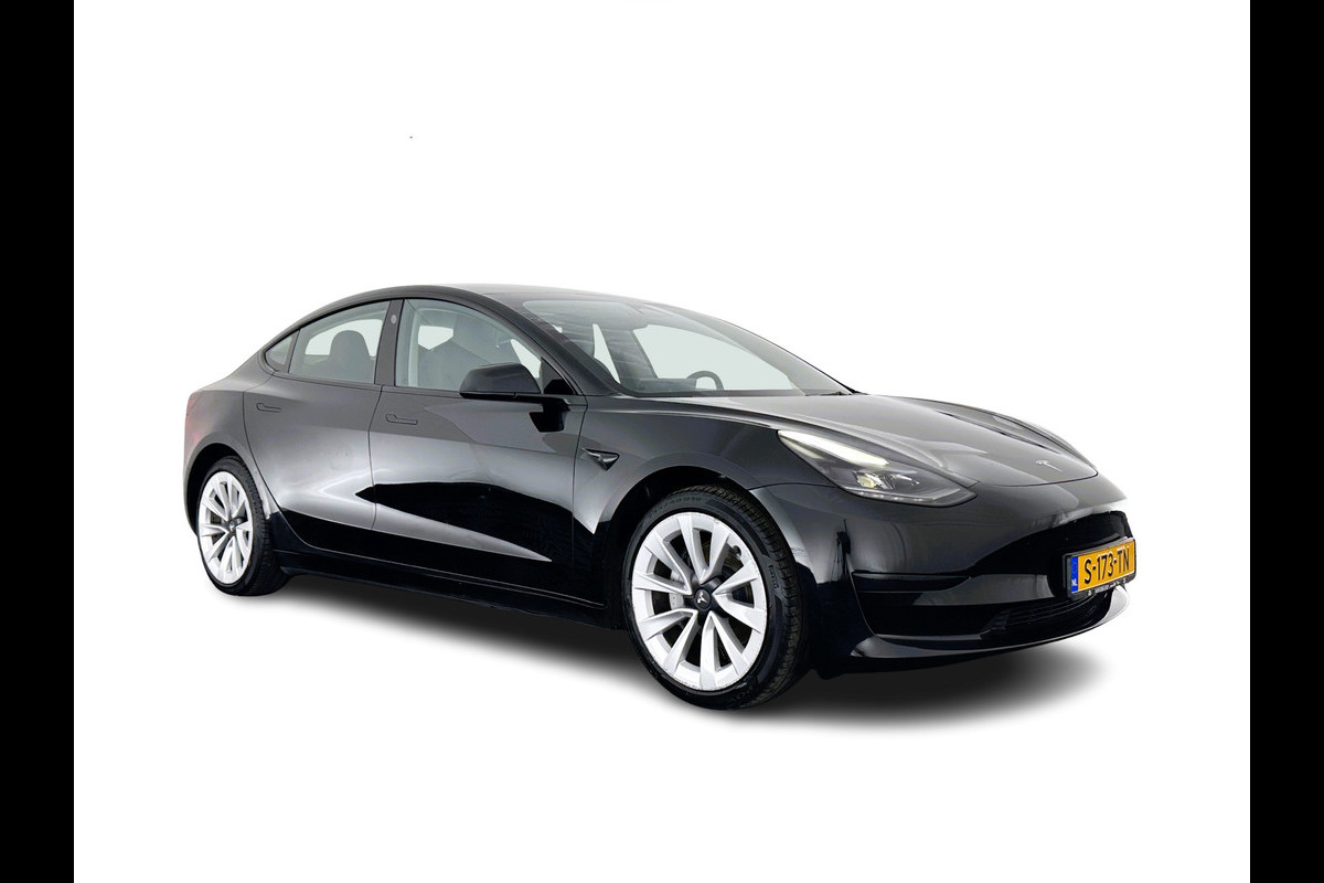Tesla Model 3 Standard RWD Plus 60 kWh (INCL-BTW) Aut. *PANO | AUTO-PILOT | FULL-LEATHER | KEYLESS | FULL-LED | MEMORY-PACK | SURROUND-VIEW | DAB | CARPLAY | DIGI-COCKPIT | LANE-ASSIST | COMFORT-SEATS | 19"ALU* Tesla Model 3 Standard RWD Plus 60 kWh (INCL-BTW) Aut. *PANO | AUTO-PILOT | FULL-LEATHER | KEYLESS | FULL-LED | MEMORY-PACK | SURROUND-VIEW | DAB | CARPLAY | DIGI-COCKPIT | LANE-ASSIST | COMFORT-SEATS | 19"ALU*