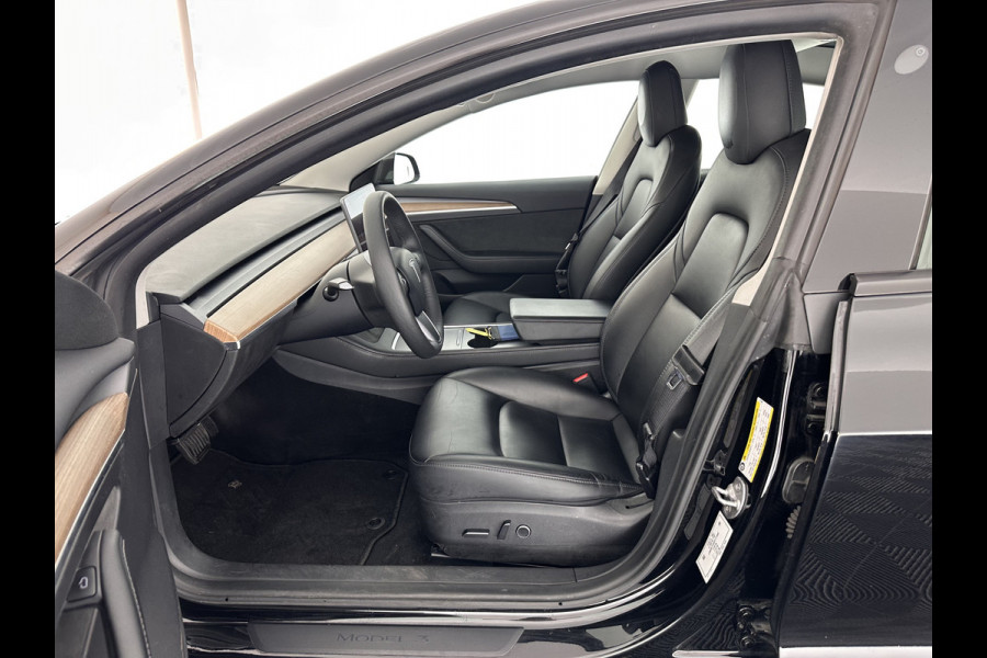 Tesla Model 3 Standard RWD Plus 60 kWh (INCL-BTW) Aut. *PANO | AUTO-PILOT | FULL-LEATHER | KEYLESS | FULL-LED | MEMORY-PACK | SURROUND-VIEW | DAB | CARPLAY | DIGI-COCKPIT | LANE-ASSIST | COMFORT-SEATS | 19"ALU*