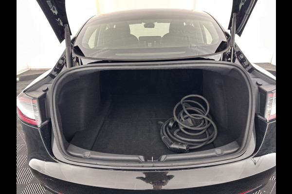 Tesla Model 3 Standard RWD Plus 60 kWh (INCL-BTW) Aut. *PANO | AUTO-PILOT | FULL-LEATHER | KEYLESS | FULL-LED | MEMORY-PACK | SURROUND-VIEW | DAB | CARPLAY | DIGI-COCKPIT | LANE-ASSIST | COMFORT-SEATS | 19"ALU*