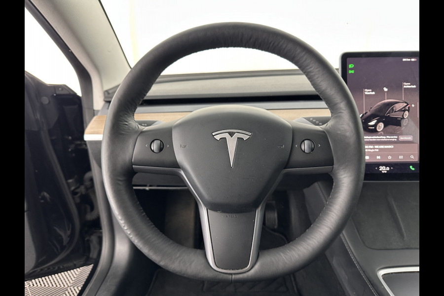 Tesla Model 3 Standard RWD Plus 60 kWh (INCL-BTW) Aut. *PANO | AUTO-PILOT | FULL-LEATHER | KEYLESS | FULL-LED | MEMORY-PACK | SURROUND-VIEW | DAB | CARPLAY | DIGI-COCKPIT | LANE-ASSIST | COMFORT-SEATS | 19"ALU*