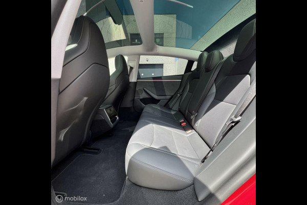 Tesla Model 3 Performance 2024 MiC PILLAR DELETE RAMEN TINT
