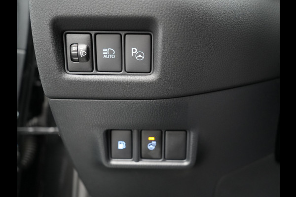 Toyota C-HR 2.0 Hybrid Dynamic 184pk Dealer O.H | Trekhaak Afneembaar | Adaptive Cruise | Camera | Apple Carplay | Sportstoelen Verwarmd | 18"L.M | Keyless | BLIS |