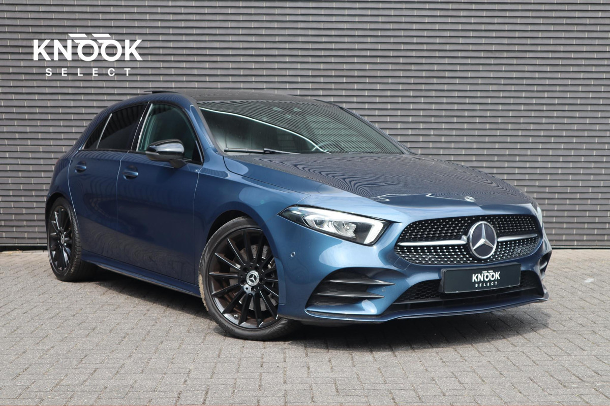 Mercedes-Benz A-Klasse 250 AMG Line | 19" | Panorama | Sfeer | Mercedes-Benz A-Klasse 250 AMG Line | 19" | Panorama | Sfeer |