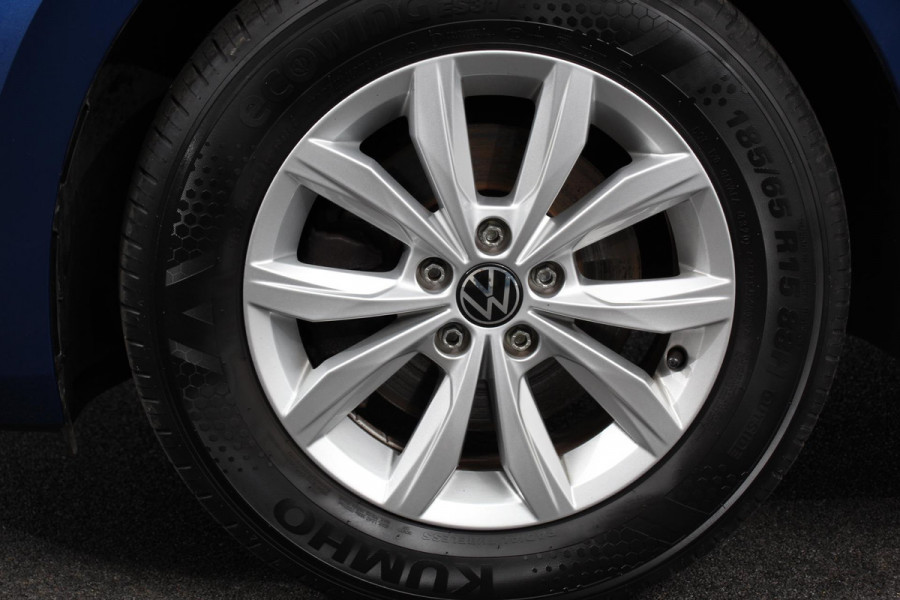 Volkswagen Polo 1.0 TSI 110 pk DSG Highline | Navigatie | Apple Carplay/Android Auto | Parkeersensoren | Adaptive Cruise Control | Afneembare trekhaak | Getinte ramen | Stoelverwarming | Climatronic