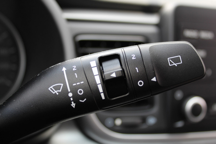 Kia Rio 1.0-100pk T-GDi AUTOMAAT ComfortLine Airco, Parkeersensoren achter, Bluetooth, stoel-en stuurwielverwarming, DAB+ radio