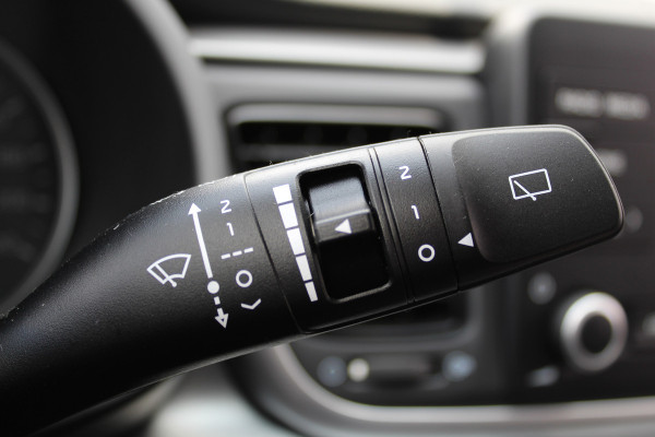 Kia Rio 1.0-100pk T-GDi AUTOMAAT ComfortLine Airco, Parkeersensoren achter, Bluetooth, stoel-en stuurwielverwarming, DAB+ radio