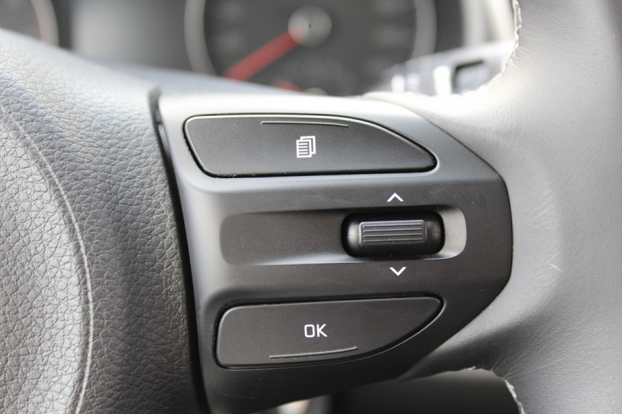 Kia Rio 1.0-100pk T-GDi AUTOMAAT ComfortLine Airco, Parkeersensoren achter, Bluetooth, stoel-en stuurwielverwarming, DAB+ radio