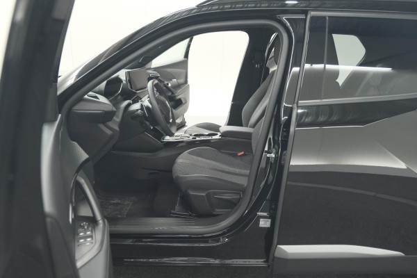Peugeot 2008 Hybrid 136 e-DCS6 Allure | 360 Camera | Adaptieve Cruise Control | Dodehoekdetectie | Navigatie