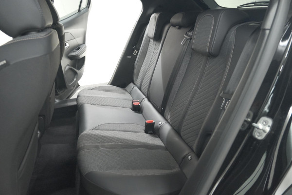 Peugeot 2008 Hybrid 136 e-DCS6 Allure | 360 Camera | Adaptieve Cruise Control | Dodehoekdetectie | Navigatie