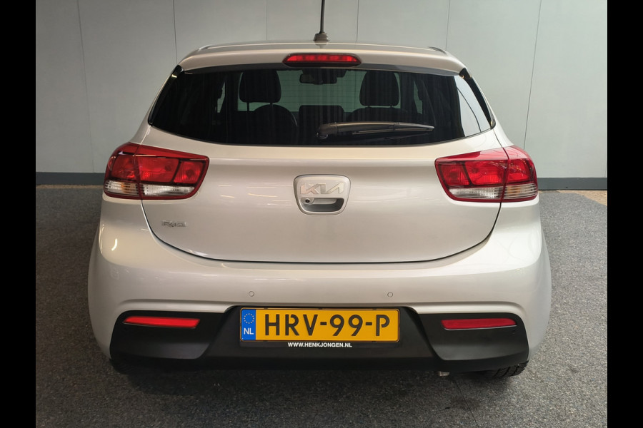 Kia Rio 1.0 T-GDi MHEV DynamicLine uit 2022 Rijklaar + Fabrieksgarantie tot 04-2029 Henk Jongen Auto's in Helmond,  al 50 jaar service zoals 't hoort!