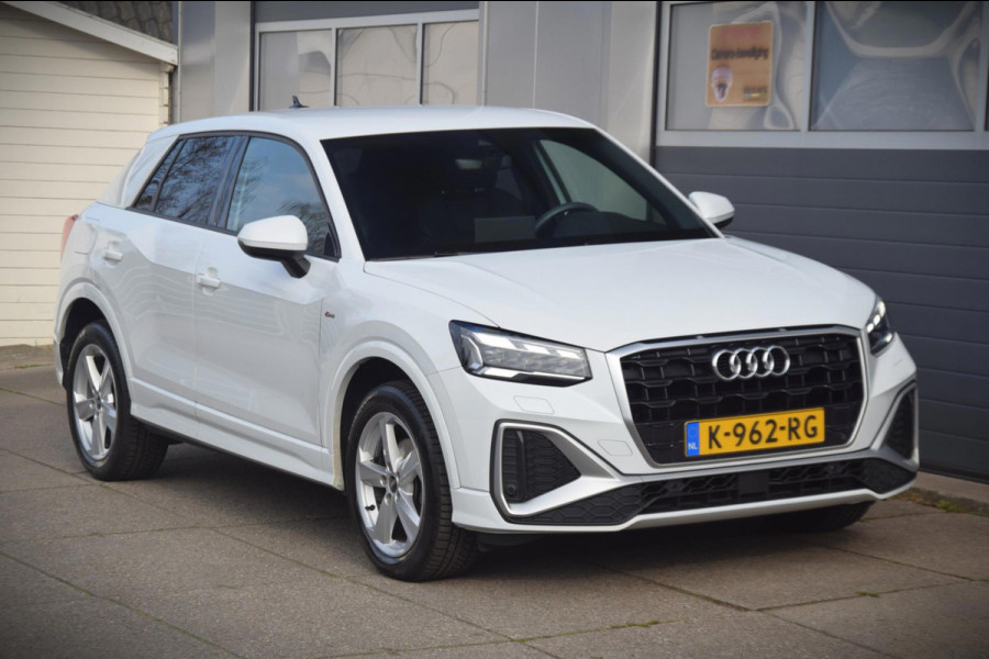 Audi Q2 35 TFSI S Edition CAMERA/VERWARMDE VOORSTOELEN/S-LINE EXTERIEUR