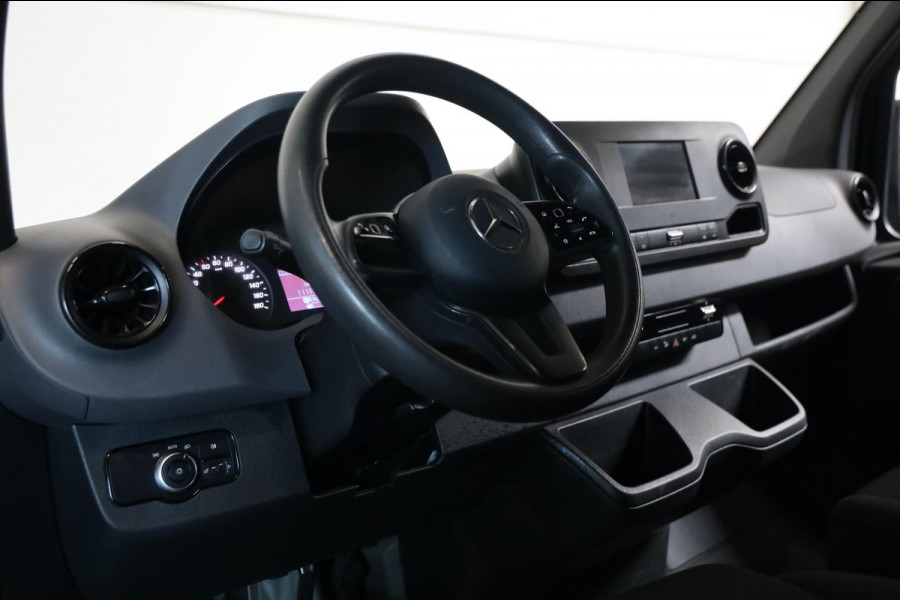 Mercedes-Benz Sprinter 314 CDI L3/H2 AUTOMAAT ZWART CAMERA CARPLAY CLIMA/AIRCO BLIS/DODEHOEK MBUX LEASE V/A €187,- P.M. INRUIL MOG