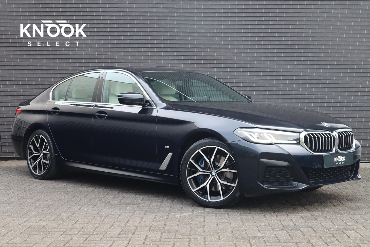 BMW 5 Serie 530e M-Sport High Executive | Comfortleder + Memory | Schuifdak | Elektr. Trekhaak BMW 5 Serie 530e M-Sport High Executive | Comfortleder + Memory | Schuifdak | Elektr. Trekhaak