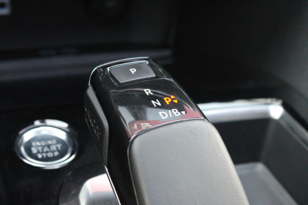 Peugeot 3008 1.6 HYbrid4 300PK GT PACK BUSINESS | PANORAMISCH SCHUIF/KANTEL DAK | NICHT VISION | AFNEEMBARE TREKHAAK | ELEKTRISCH BEDIENBARE VOORSTOEL MET MASSAGE FUNCTIE | ALCANTARA BEKLEDING | STOEL/VOORRUIT RAND VERWARMING | FULL LED KOPLAMPEN | BLACK PACK | 19" LICHTMETALEN VELGEN | APPLE CARPLAY/ANDROID AUTO | NAVIGATIE | CLIMATE CONTROL | ADAPTIVE CRUISE CONTROL | KEYLESS ENTRY/START | ELEKTRISCH BEDIENBARE ACHTERKLEP |