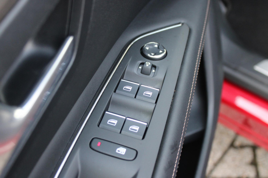 Peugeot 3008 1.6 HYbrid4 300PK GT PACK BUSINESS | PANORAMISCH SCHUIF/KANTEL DAK | NICHT VISION | AFNEEMBARE TREKHAAK | ELEKTRISCH BEDIENBARE VOORSTOEL MET MASSAGE FUNCTIE | ALCANTARA BEKLEDING | STOEL/VOORRUIT RAND VERWARMING | FULL LED KOPLAMPEN | BLACK PACK | 19" LICHTMETALEN VELGEN | APPLE CARPLAY/ANDROID AUTO | NAVIGATIE | CLIMATE CONTROL | ADAPTIVE CRUISE CONTROL | KEYLESS ENTRY/START | ELEKTRISCH BEDIENBARE ACHTERKLEP |