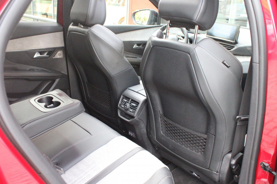 Peugeot 3008 1.6 HYbrid4 300PK GT PACK BUSINESS | PANORAMISCH SCHUIF/KANTEL DAK | NICHT VISION | AFNEEMBARE TREKHAAK | ELEKTRISCH BEDIENBARE VOORSTOEL MET MASSAGE FUNCTIE | ALCANTARA BEKLEDING | STOEL/VOORRUIT RAND VERWARMING | FULL LED KOPLAMPEN | BLACK PACK | 19" LICHTMETALEN VELGEN | APPLE CARPLAY/ANDROID AUTO | NAVIGATIE | CLIMATE CONTROL | ADAPTIVE CRUISE CONTROL | KEYLESS ENTRY/START | ELEKTRISCH BEDIENBARE ACHTERKLEP |