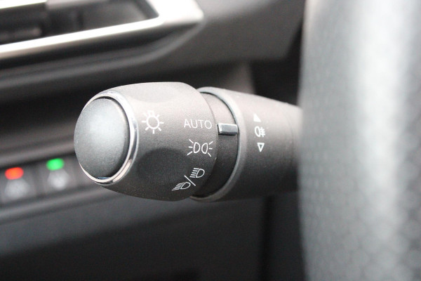 Peugeot 3008 1.6 HYbrid4 300PK GT PACK BUSINESS | PANORAMISCH SCHUIF/KANTEL DAK | NICHT VISION | AFNEEMBARE TREKHAAK | ELEKTRISCH BEDIENBARE VOORSTOEL MET MASSAGE FUNCTIE | ALCANTARA BEKLEDING | STOEL/VOORRUIT RAND VERWARMING | FULL LED KOPLAMPEN | BLACK PACK | 19" LICHTMETALEN VELGEN | APPLE CARPLAY/ANDROID AUTO | NAVIGATIE | CLIMATE CONTROL | ADAPTIVE CRUISE CONTROL | KEYLESS ENTRY/START | ELEKTRISCH BEDIENBARE ACHTERKLEP |
