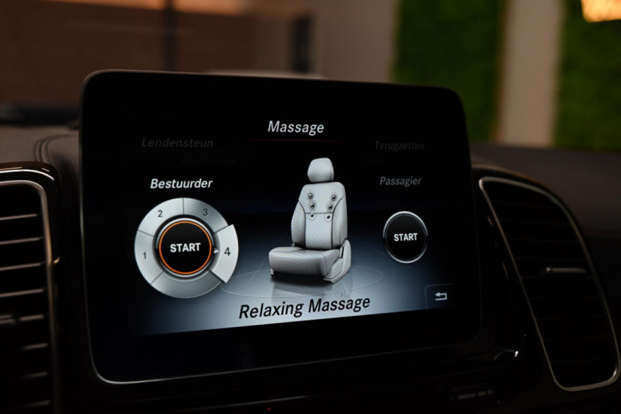 Mercedes-Benz GLE 500 e 4MATIC - Massagestoelen - 360 Camera - Distronic+ - Stuurverwarming - Stoelventilatie -