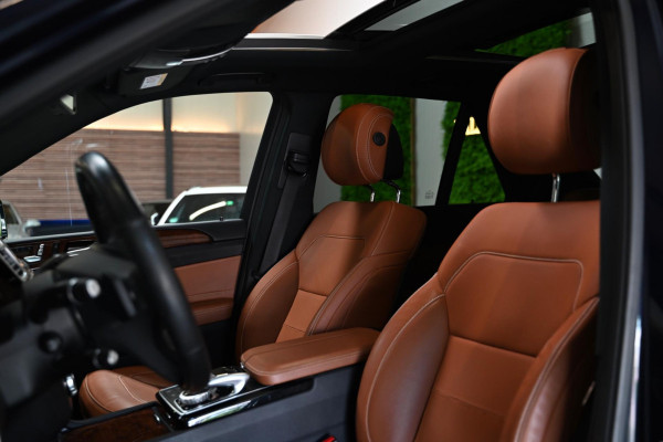 Mercedes-Benz GLE 500 e 4MATIC - Massagestoelen - 360 Camera - Distronic+ - Stuurverwarming - Stoelventilatie -