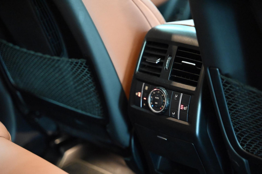 Mercedes-Benz GLE 500 e 4MATIC - Massagestoelen - 360 Camera - Distronic+ - Stuurverwarming - Stoelventilatie -