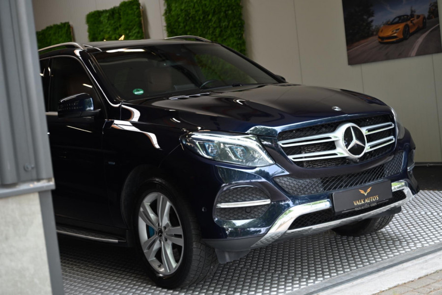 Mercedes-Benz GLE 500 e 4MATIC - Massagestoelen - 360 Camera - Distronic+ - Stuurverwarming - Stoelventilatie -