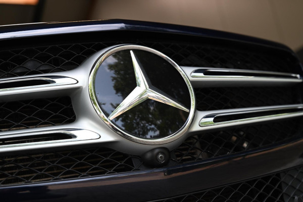 Mercedes-Benz GLE 500 e 4MATIC - Massagestoelen - 360 Camera - Distronic+ - Stuurverwarming - Stoelventilatie -