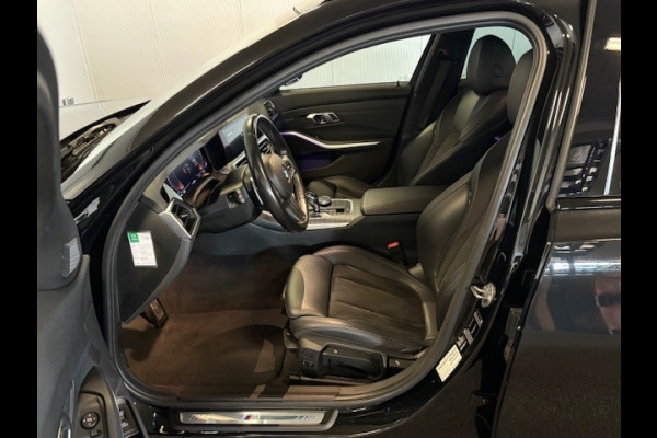 BMW 3 Serie Touring 320i M SPORTPAKKET-ACC-SPORTSTOELEN-CAMERA-COMPLEET