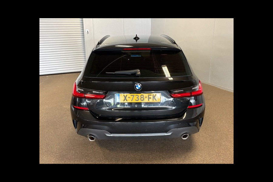 BMW 3 Serie Touring 320i M SPORTPAKKET-ACC-SPORTSTOELEN-CAMERA-COMPLEET