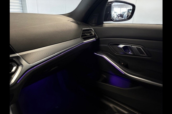 BMW 3 Serie Touring 320i M SPORTPAKKET-ACC-SPORTSTOELEN-CAMERA-COMPLEET