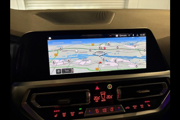 BMW 3 Serie Touring 320i M SPORTPAKKET-ACC-SPORTSTOELEN-CAMERA-COMPLEET