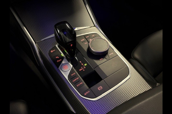 BMW 3 Serie Touring 320i M SPORTPAKKET-ACC-SPORTSTOELEN-CAMERA-COMPLEET