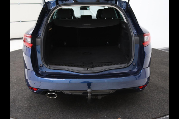 Renault Mégane 1.2 TCe Bose | Trekhaak | Half leder | Camera | Massage | Navigatie | Climate control | Park Assist | Cruise control | Keyless