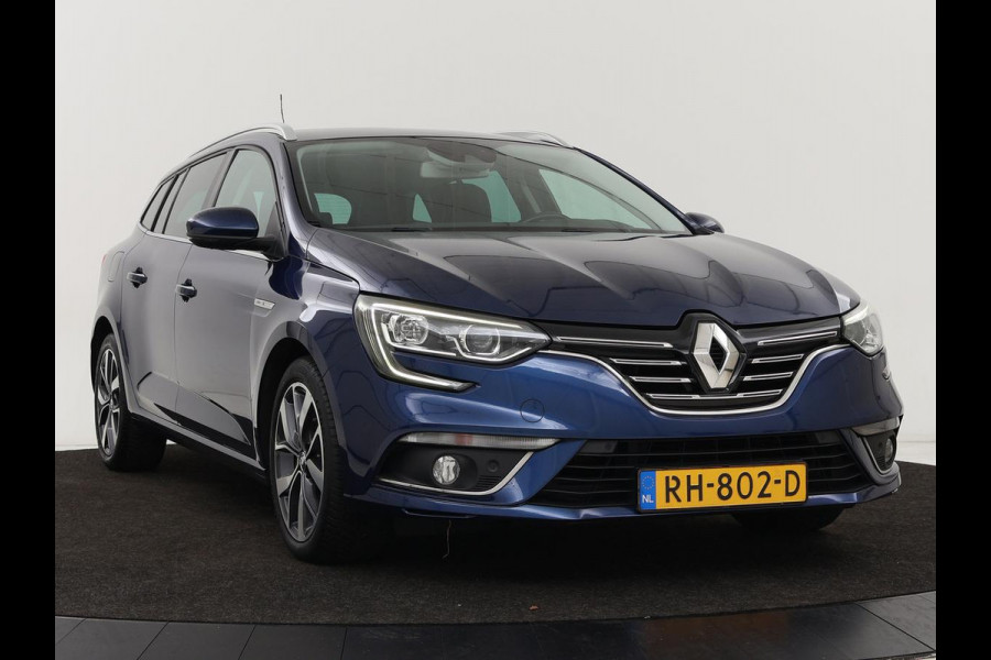 Renault Mégane 1.2 TCe Bose | Trekhaak | Half leder | Camera | Massage | Navigatie | Climate control | Park Assist | Cruise control | Keyless