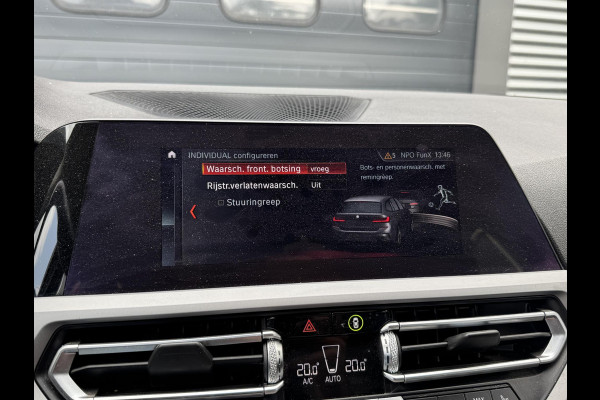 BMW 3 Serie Touring 320d High Executive Edition | Navigatie | Parkeersensoren | 18 Inch Lichtmetalen Velgen | Climate Control | Stoelverwarming |