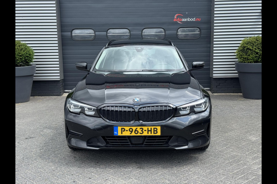 BMW 3 Serie Touring 320d High Executive Edition | Navigatie | Parkeersensoren | 18 Inch Lichtmetalen Velgen | Climate Control | Stoelverwarming |