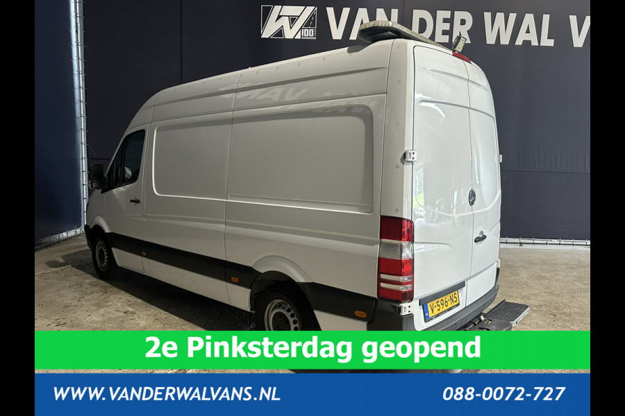 Mercedes-Benz Sprinter 316 CDI 163 pk L2H2 inrichting Euro6 Airco | Parkeersensoren | 2800kg Trekhaak Cruisecontrol