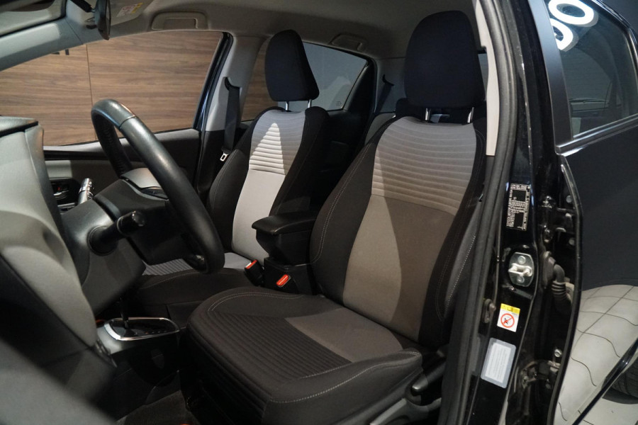 Toyota Yaris 1.5 Hybrid Active + CAMERA / NAVIGATIE / CRUISE CONTROL