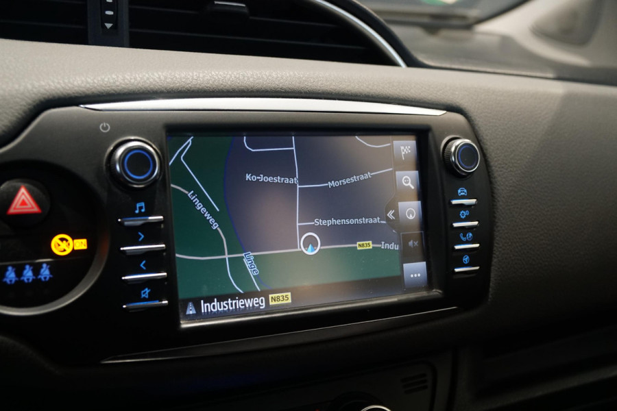 Toyota Yaris 1.5 Hybrid Active + CAMERA / NAVIGATIE / CRUISE CONTROL