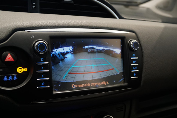 Toyota Yaris 1.5 Hybrid Active + CAMERA / NAVIGATIE / CRUISE CONTROL