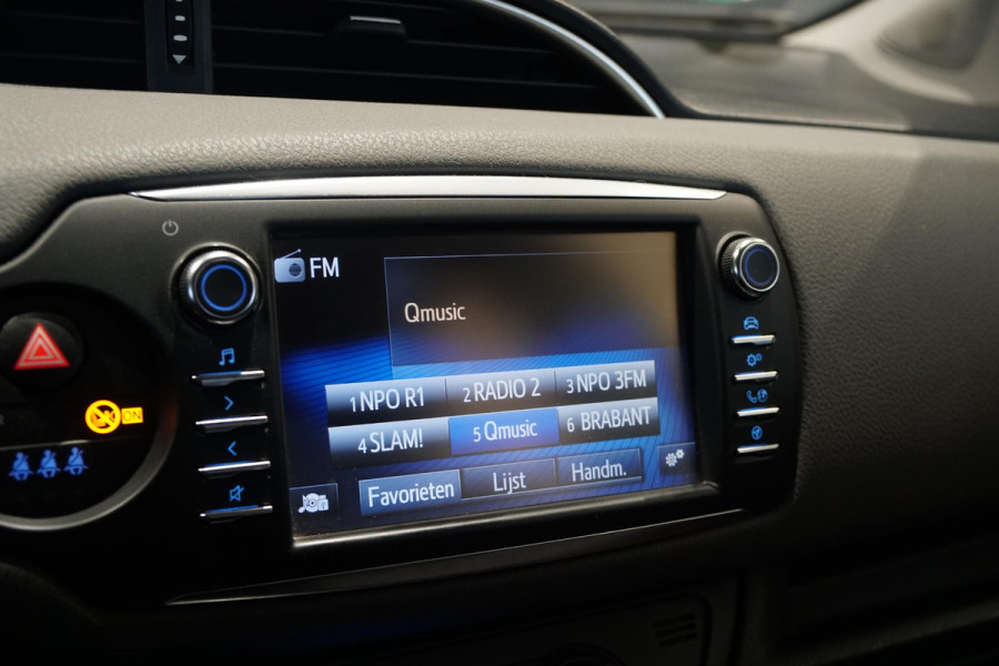 Toyota Yaris 1.5 Hybrid Active + CAMERA / NAVIGATIE / CRUISE CONTROL