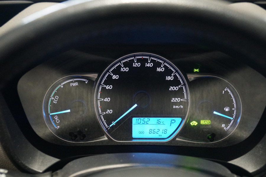 Toyota Yaris 1.5 Hybrid Active + CAMERA / NAVIGATIE / CRUISE CONTROL