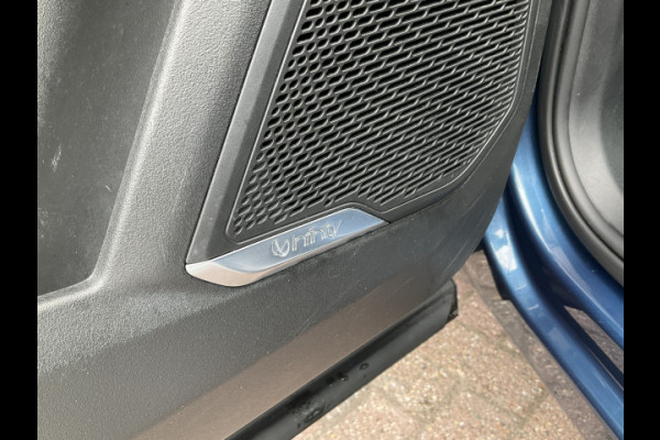 Lynk & Co 01 1.5 PHEV 262pk 360°Cam Carplay Pano.dak Stoelverw. Incl BTW Plug-in