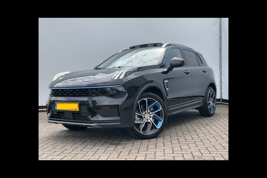 Lynk & Co 01 1.5 PHEV 262pk 360°Cam Carplay Pano.dak Stoelverw. Incl BTW Plug-in