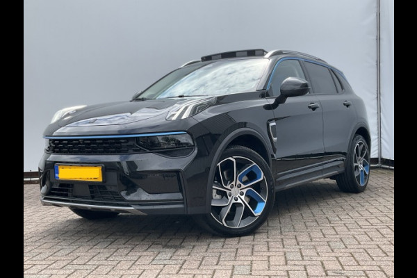 Lynk & Co 01 1.5 PHEV 262pk 360°Cam Carplay Pano.dak Stoelverw. Incl BTW Plug-in