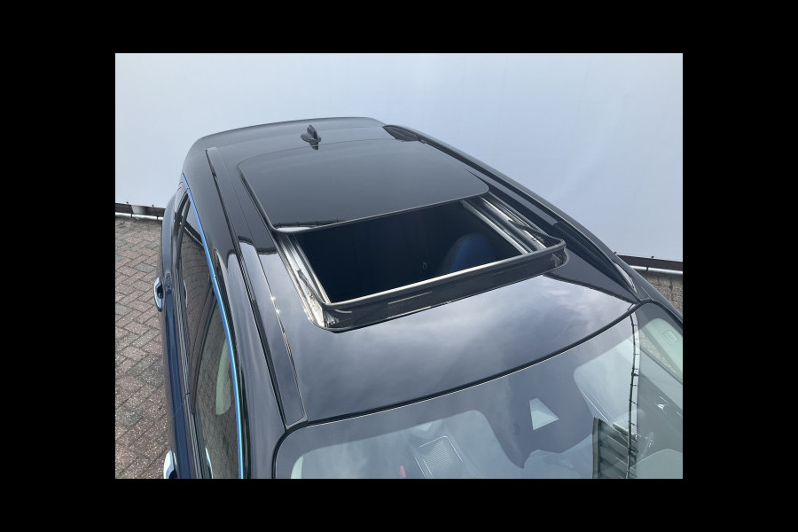 Lynk & Co 01 1.5 PHEV 262pk 360°Cam Carplay Pano.dak Stoelverw. Incl BTW Plug-in