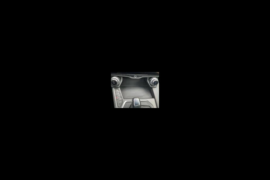 Lynk & Co 01 1.5 PHEV 262pk 360°Cam Carplay Pano.dak Stoelverw. Incl BTW Plug-in