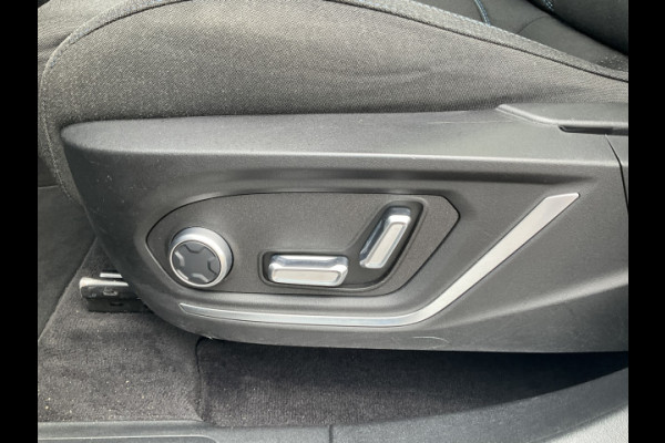 Lynk & Co 01 1.5 PHEV 262pk 360°Cam Carplay Pano.dak Stoelverw. Incl BTW Plug-in