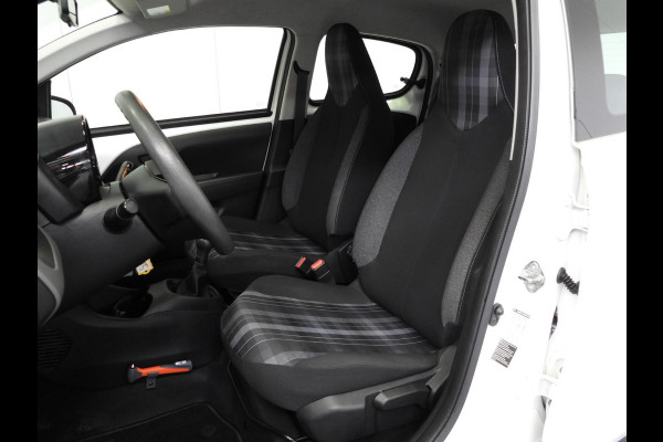 Peugeot 108 1.0 e-VTi Active Premium AIRCO/BLUETOOTH/PDC!